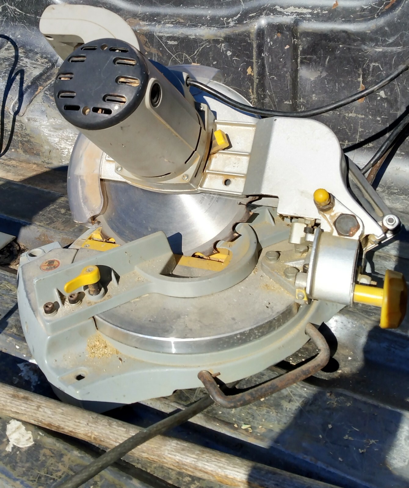 Pro-tech 7207 10&Prime; Compound Miter Saw