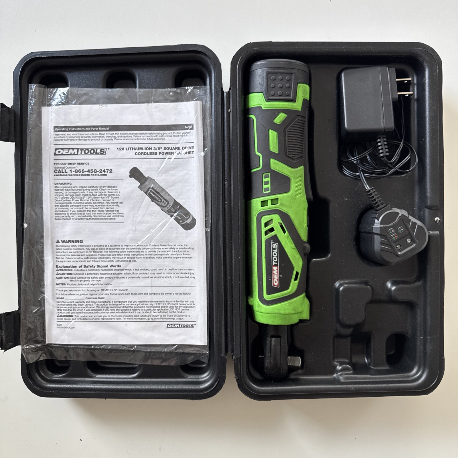 OEMTOOLS 24685 12V Cordless Power Ratchet 3/8 Square Drive 35 Ft lbs Lithium