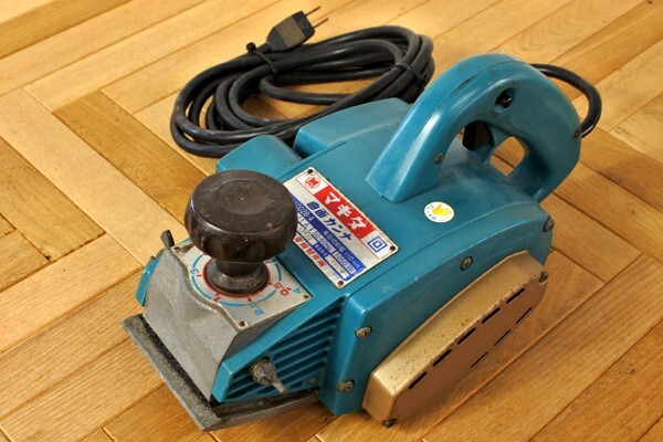 MAKITA Curved 4 3/8 In.PLANER 1002BA 1002B-A 100v,110mm 50-60Hz 1050W JAPAN JP