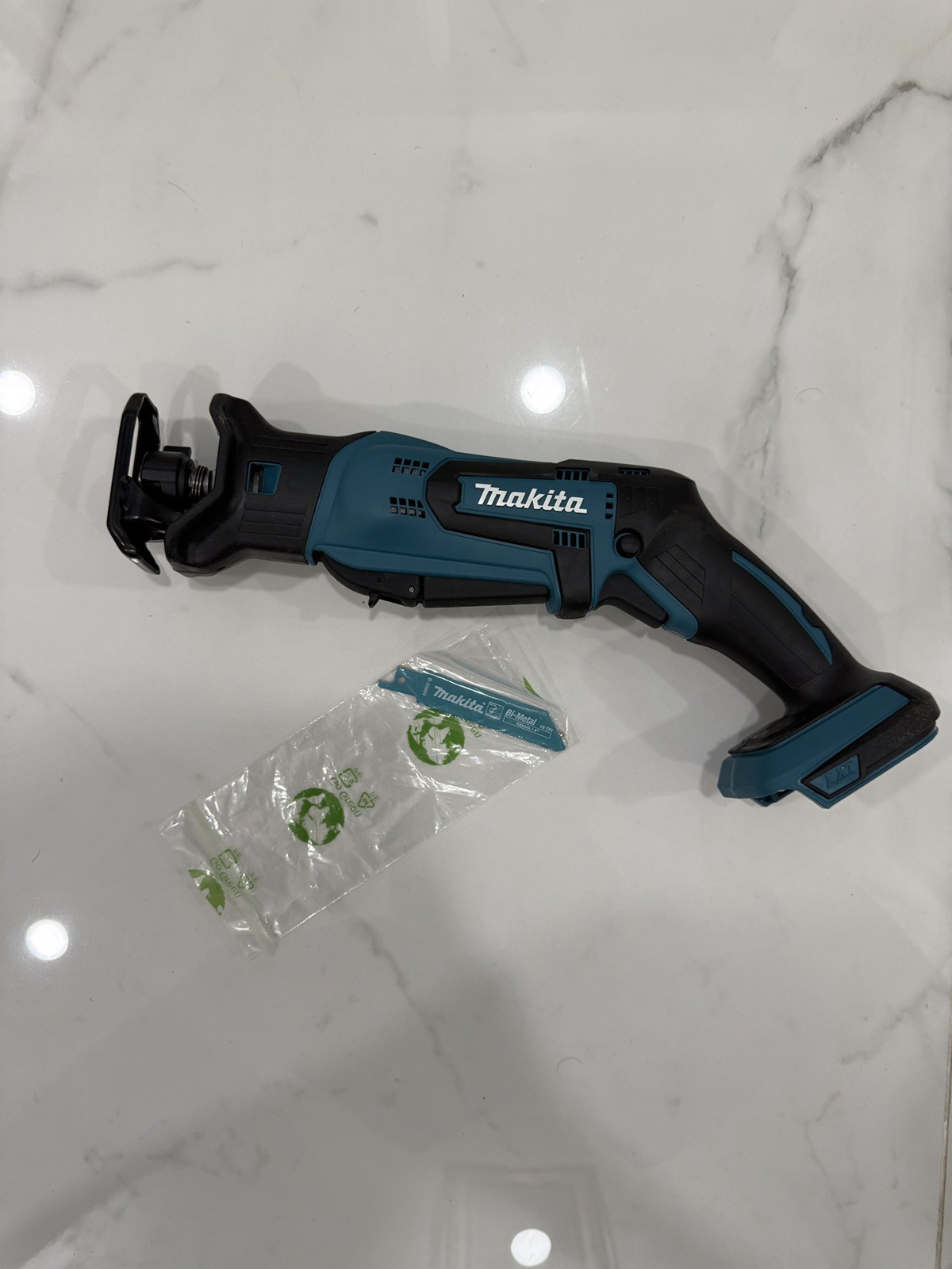 Makita XRJ01Z-R 18V LXT Compact Recipro Saw (Tool Only) Factory Refurbished