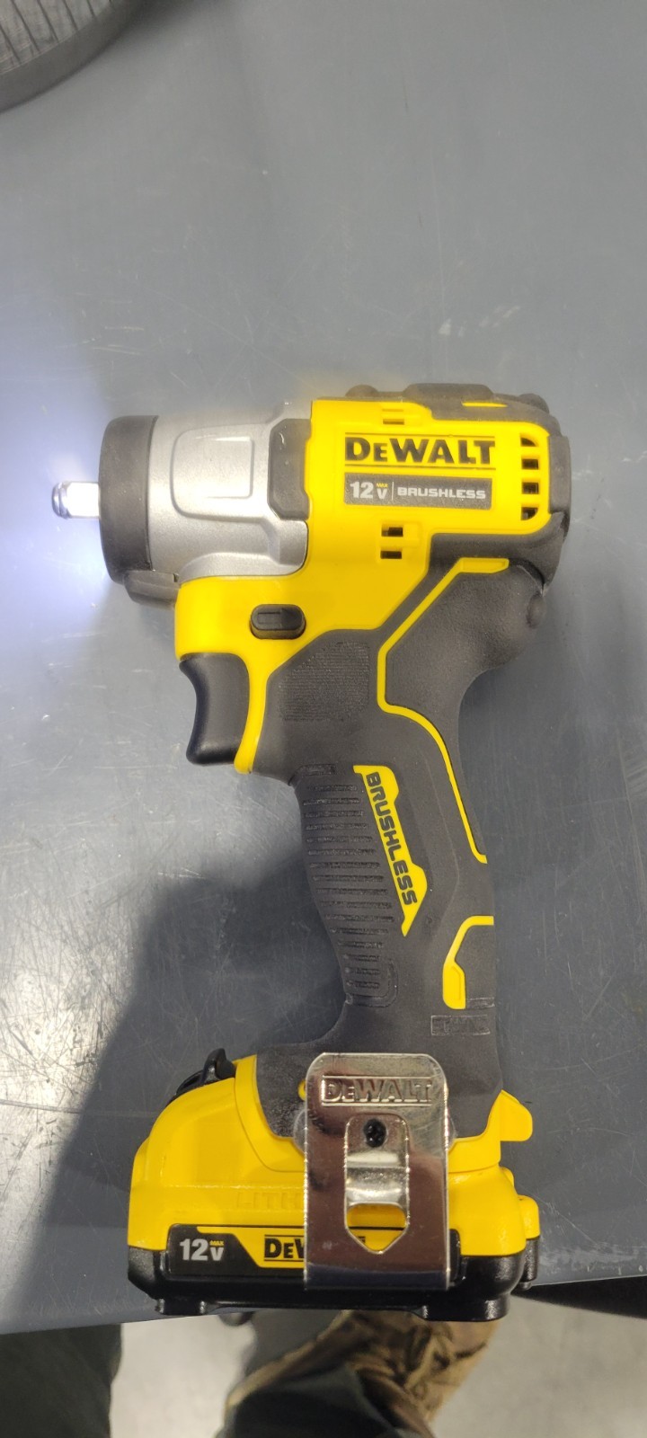 DEWALT 20V Max Variable Speed 3/8-in square Drive Cordless Impact, Tool Only (