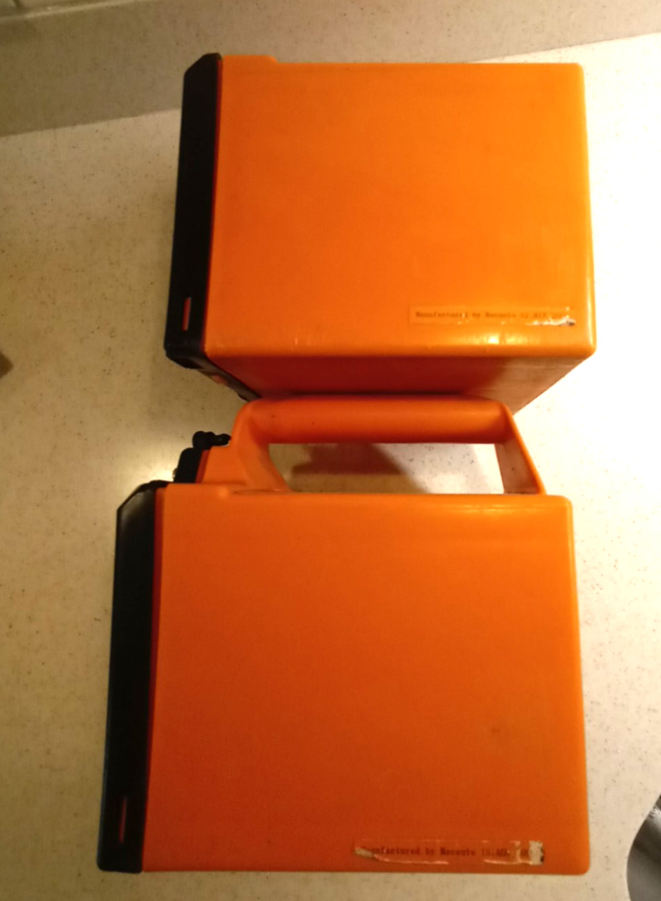 2 Neuton CE2 CE3 CE4 CE5- 24volt Battery Cases + Charger – NO Batteries