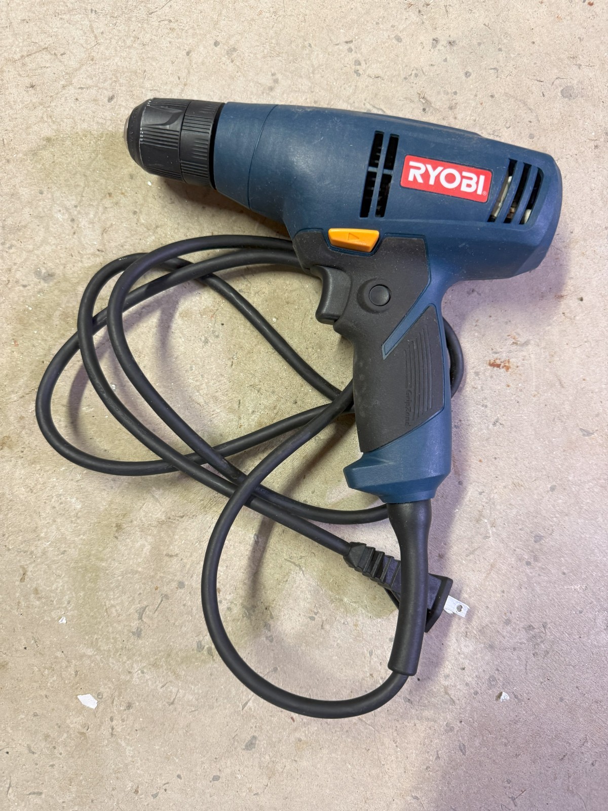 Ryobi D42 120v CORDED DRILL W/ 3/8” CHUCK & SOFT CASE