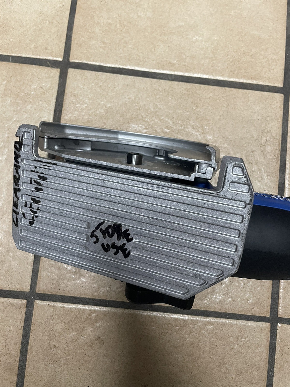 Kobalt KMC 124B-03 24V Lithium Ion Brushless Cordless 4&Prime; Circular Saw Tool Only