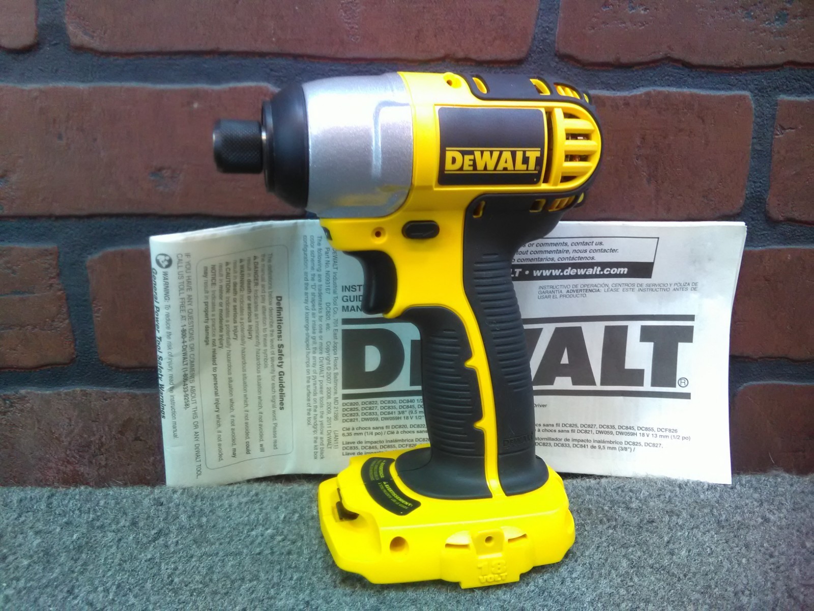 Dewalt DC825B 18V 1/4&Prime; Impact Driver-***NEW***