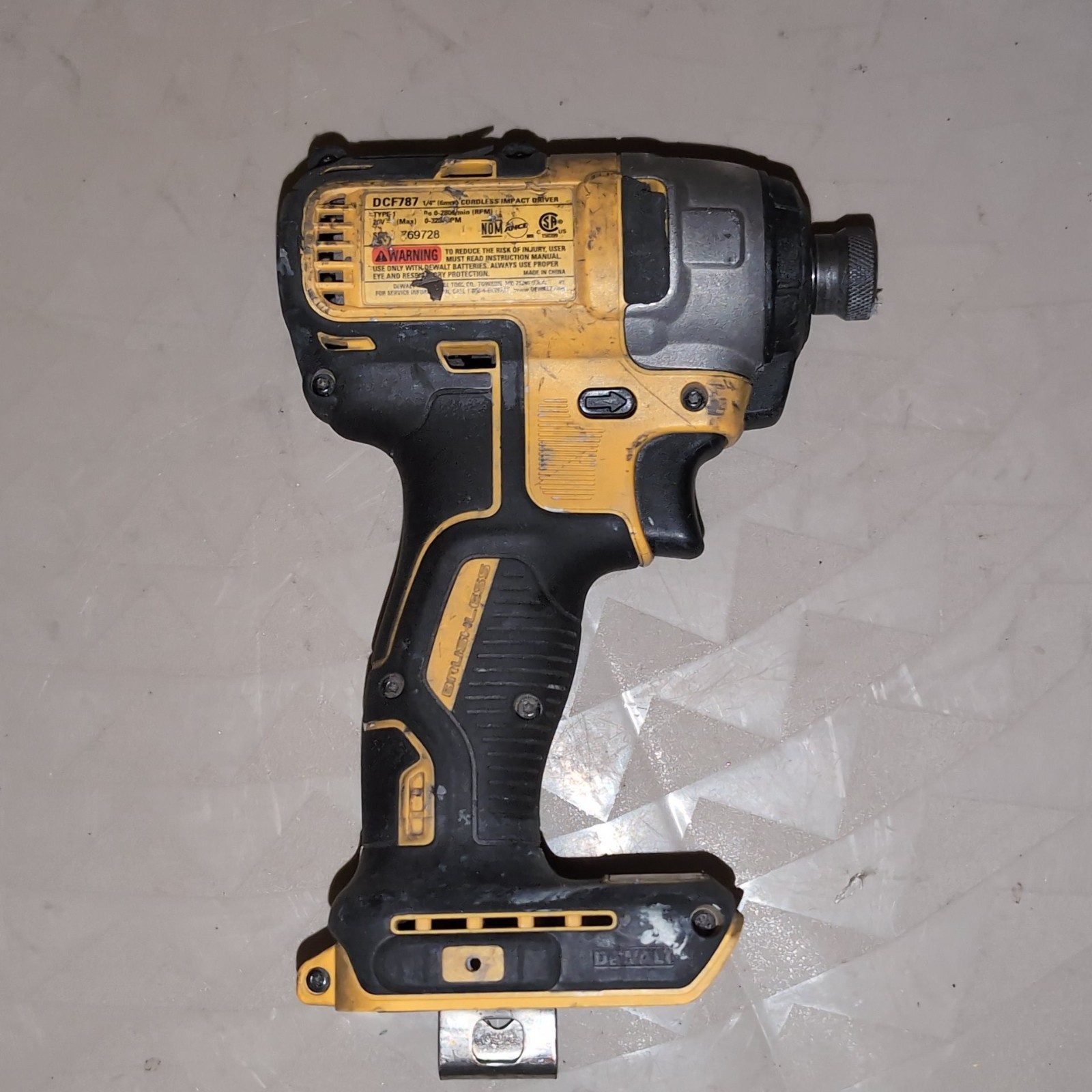DEWALT DCF787 20V MAX Brushless 1/4 in Keyless Impact Driver Tool Only