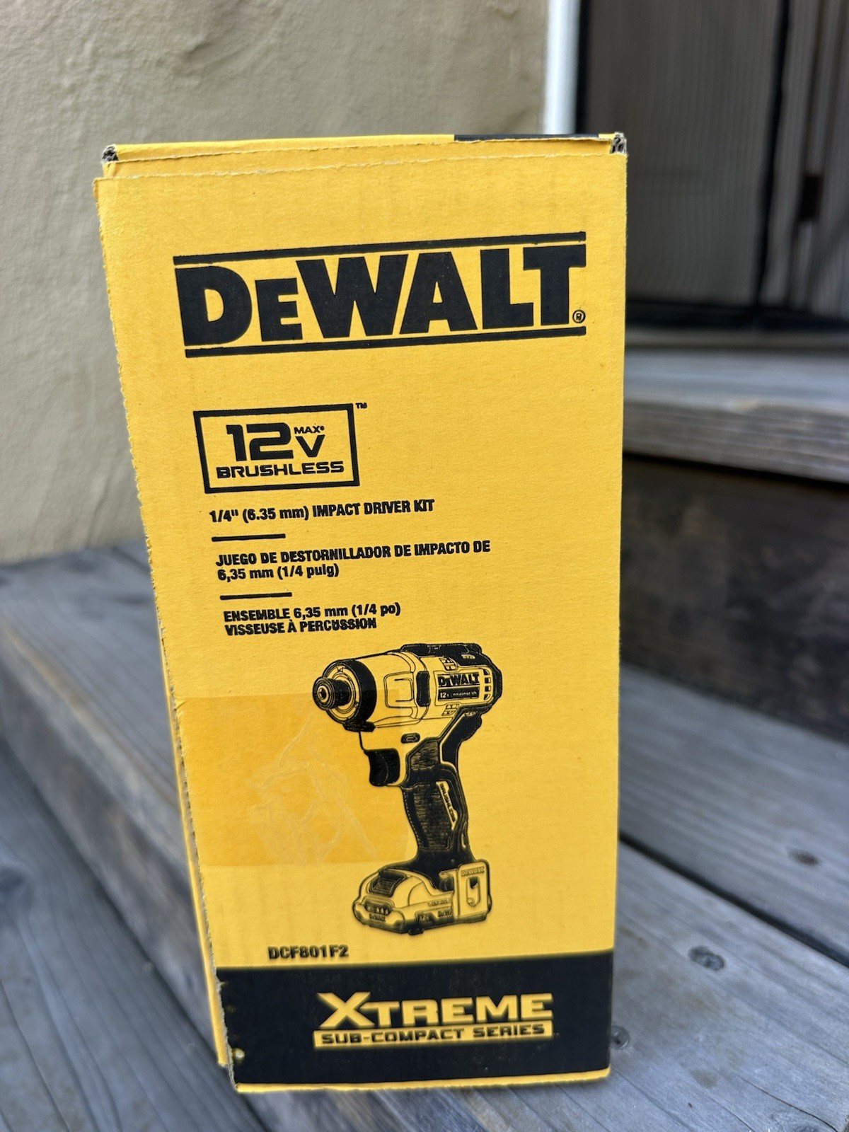DEWALT XTREME 12-volt max 1/4-in Brushless Cordless Impact Driver