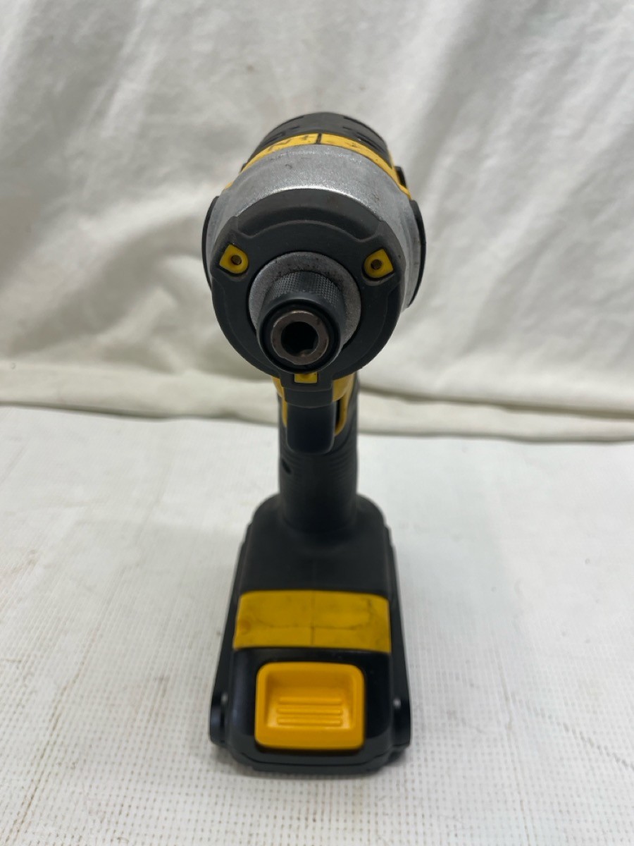 DEWALT IMPACT DCF885 (P31023199)