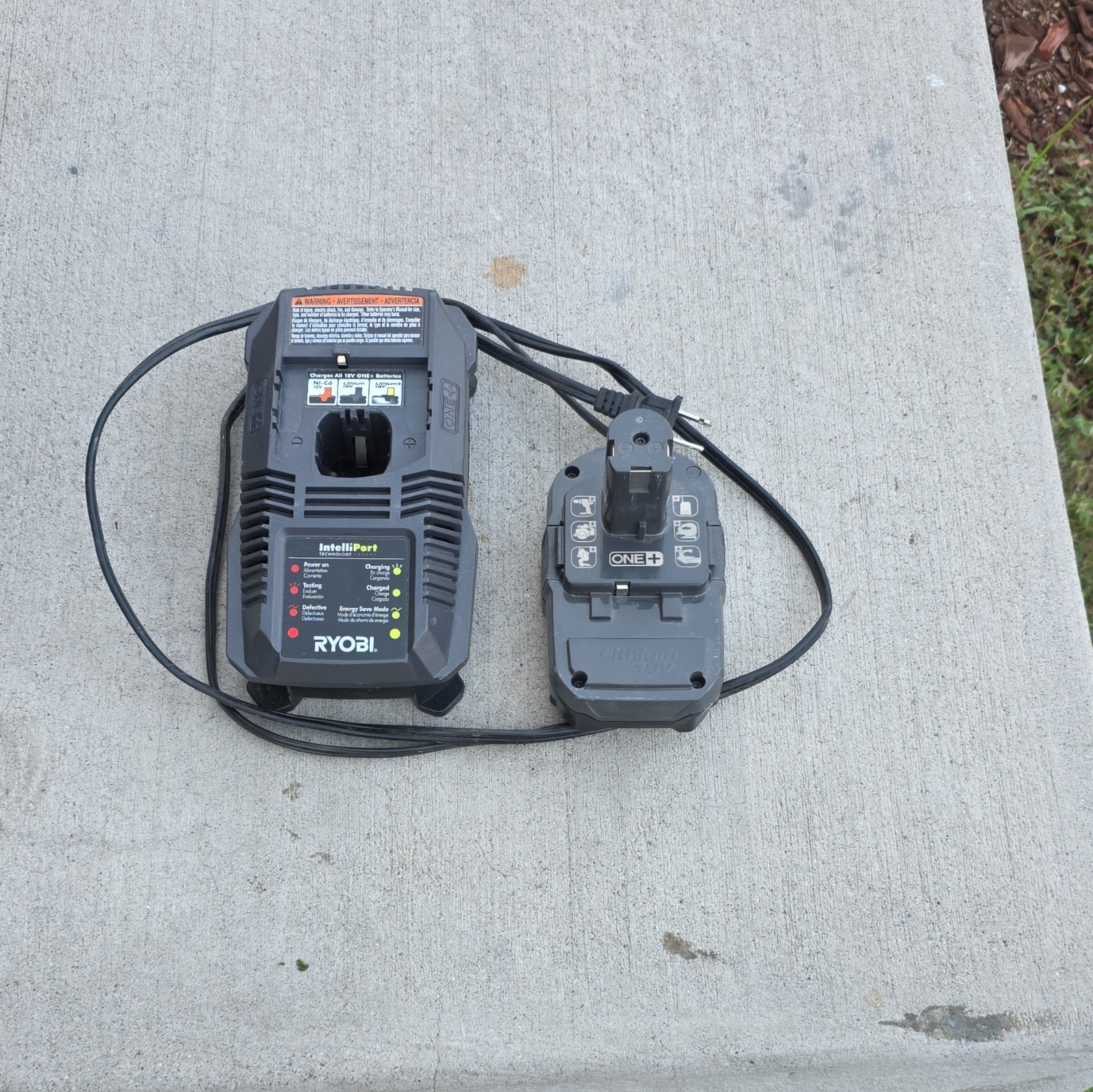 Ryobi ONE+ 18V Circular Saw + Reciprocating Saw w/1 Battery Charger