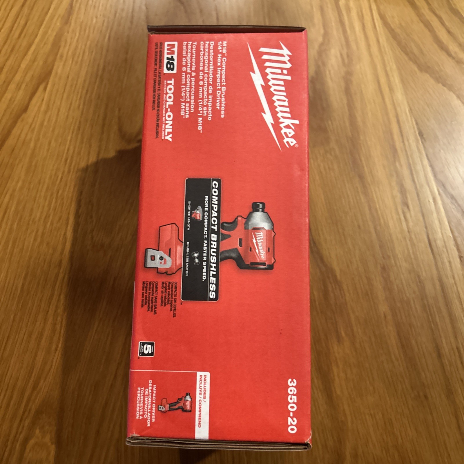 Milwaukee M18 Brushless 1/4 in. Compact Impact Driver 3650-20 with 2.0ah Battery