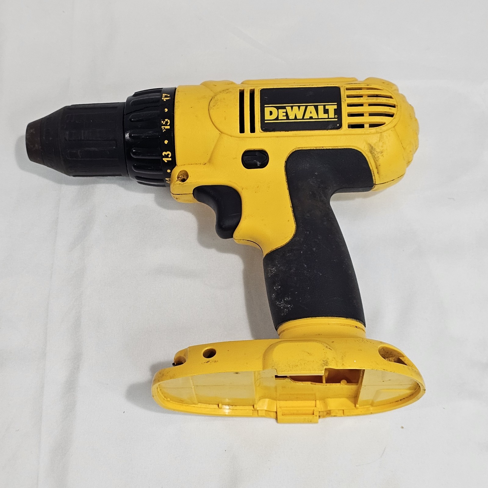 DEWALT DC720 18V Cordless 1/2 Inch Drill Driver Tool Only Tested & Working