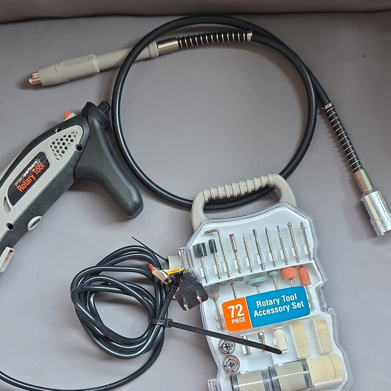 projectpartners DM-130D Corded Variable Speed Rotary Tool Flex Shaft 72pc 120V