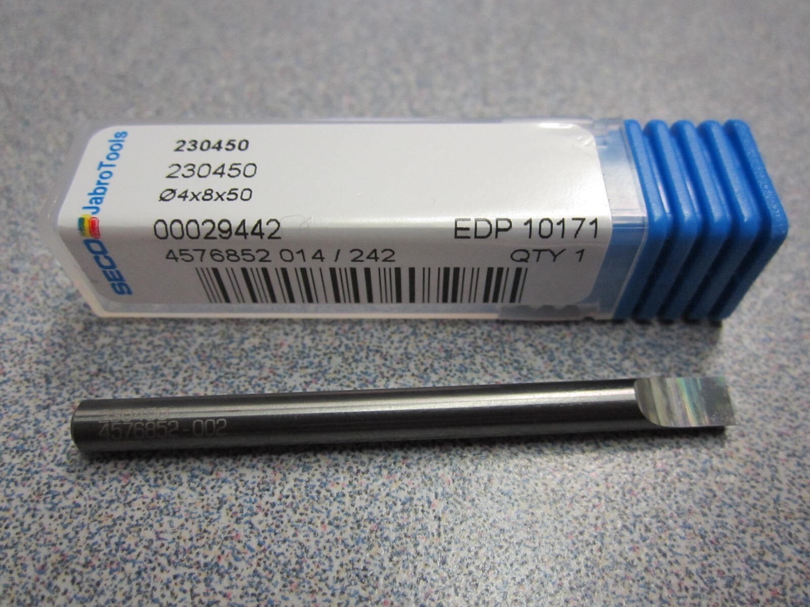 SECO (10171) 5/32&Prime; x 21/64&Prime; x 1-31/32&Prime; OAL Square Point Engraving Cutter- Qty 2
