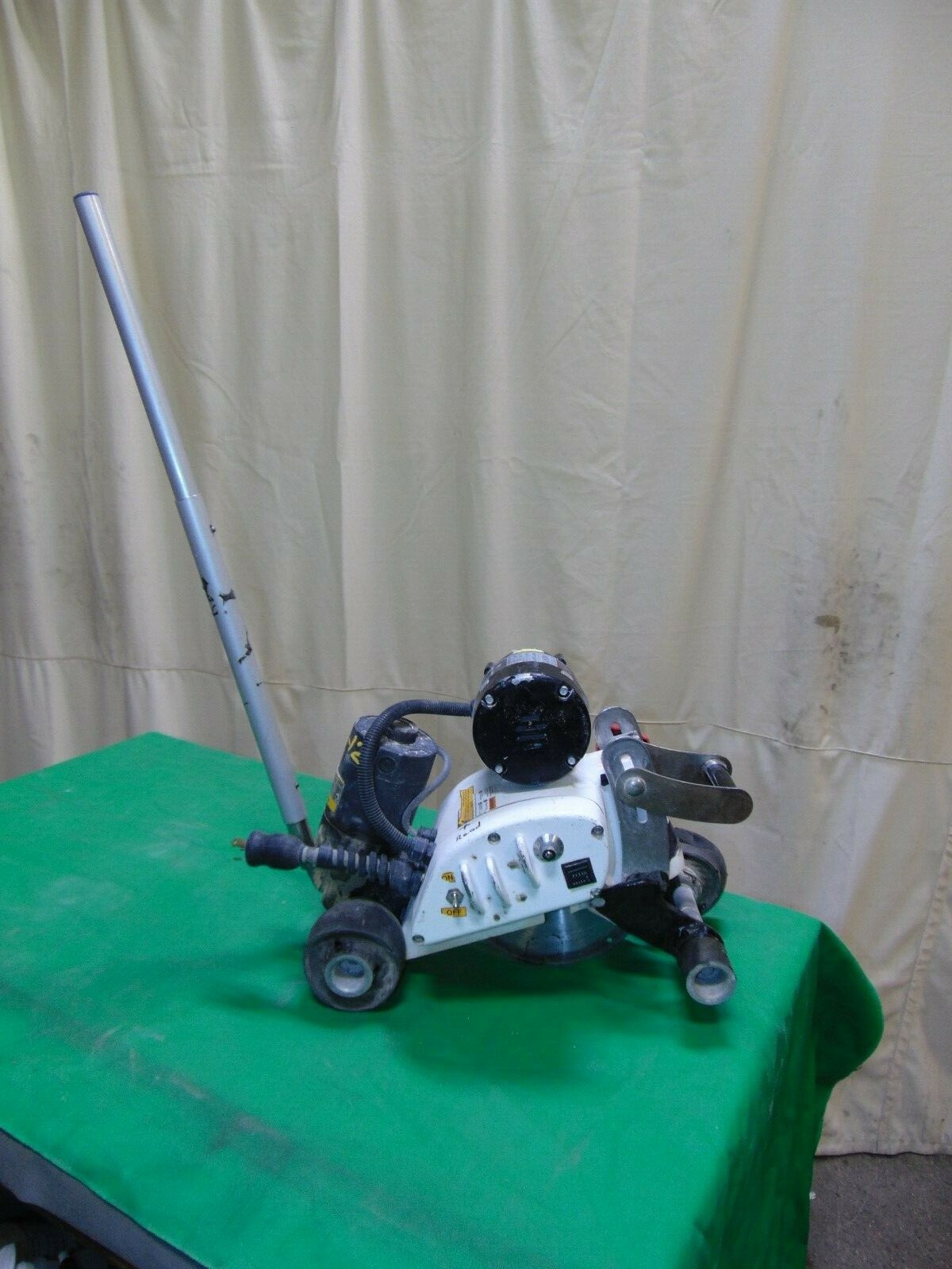 Norton Clipper Self Propelled Early Entry Slab Crab Walk Behind Concrete Saw 115
