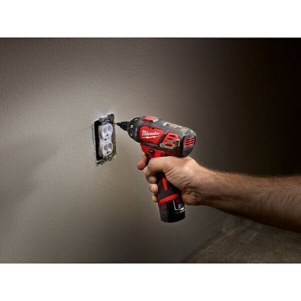 Milwaukee Tool 2401-22 M12 1/4&Prime; Hex Screwdriver (2) CP 1.5 Batteries Brand New