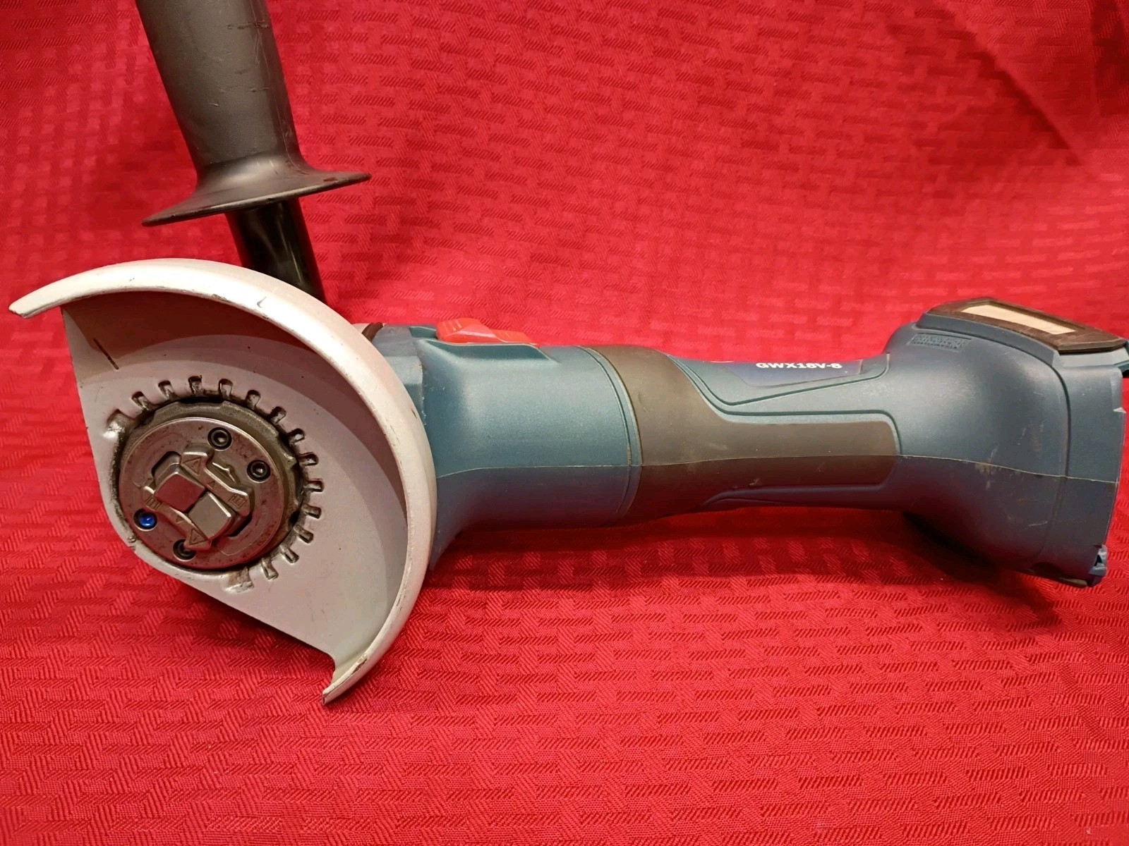 Bosch GWX18V-8 18V X-LOCK Brushless 4-1/2 In. Angle Grinder W/ 3 Batt, Charger