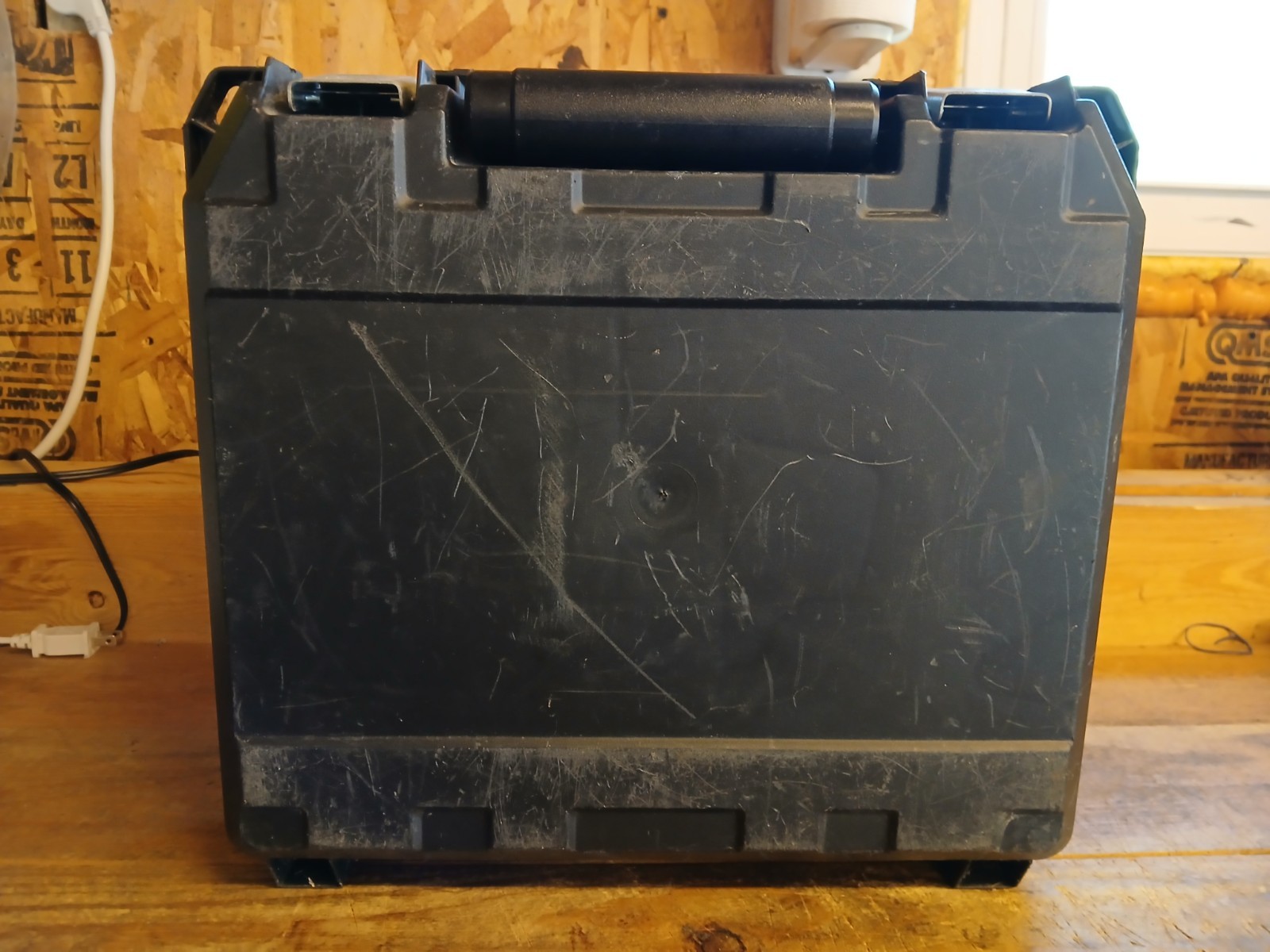 DeWALT (#DW991K-2) – EMPTY TOOL CASE ONLY