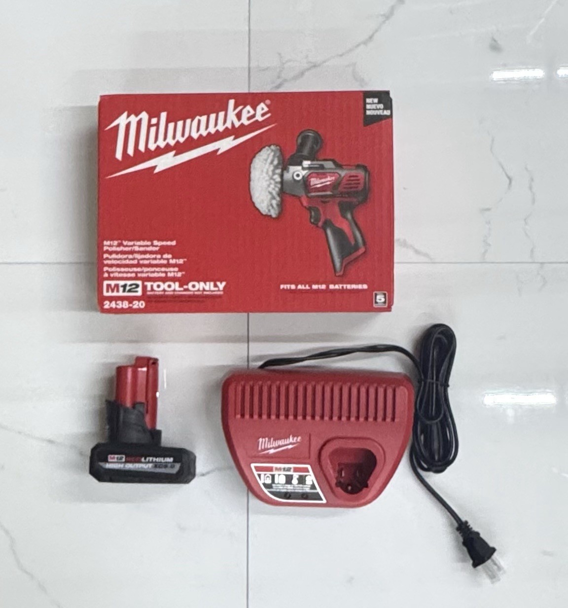 Brand New Milwaukee M12 12V Variable Speed Polisher/Sander 2438-20 Kit 5.0ah