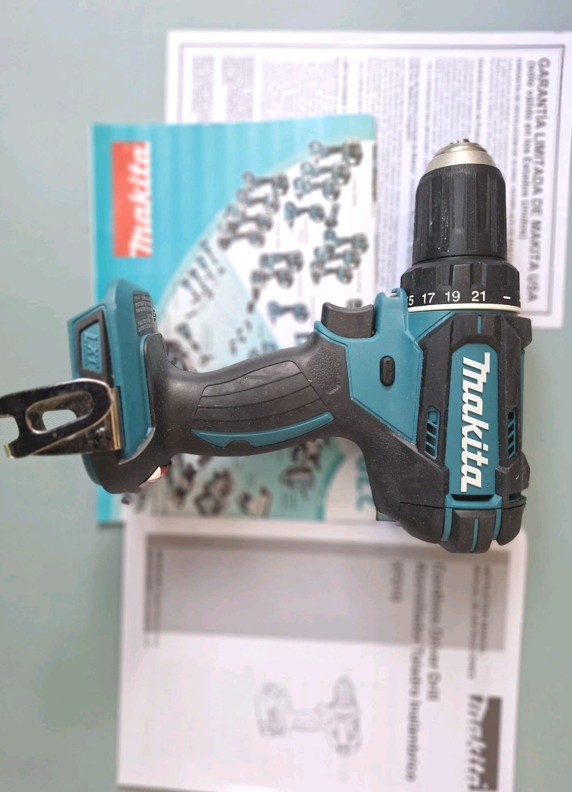 Taladro perforador inalámbrico de iones de litio, XFD10 18V LXT MAKITA ONLY TOOL