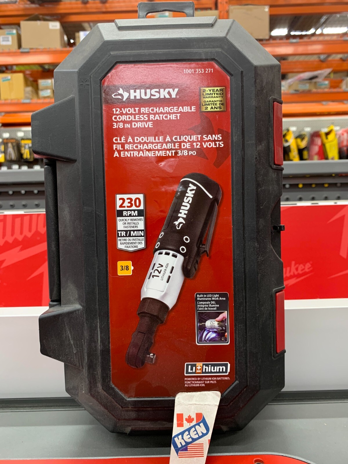 HUSKY CANADA 3/8 inch Drive 12-Volt Lithium Ion Cordless Ratchet