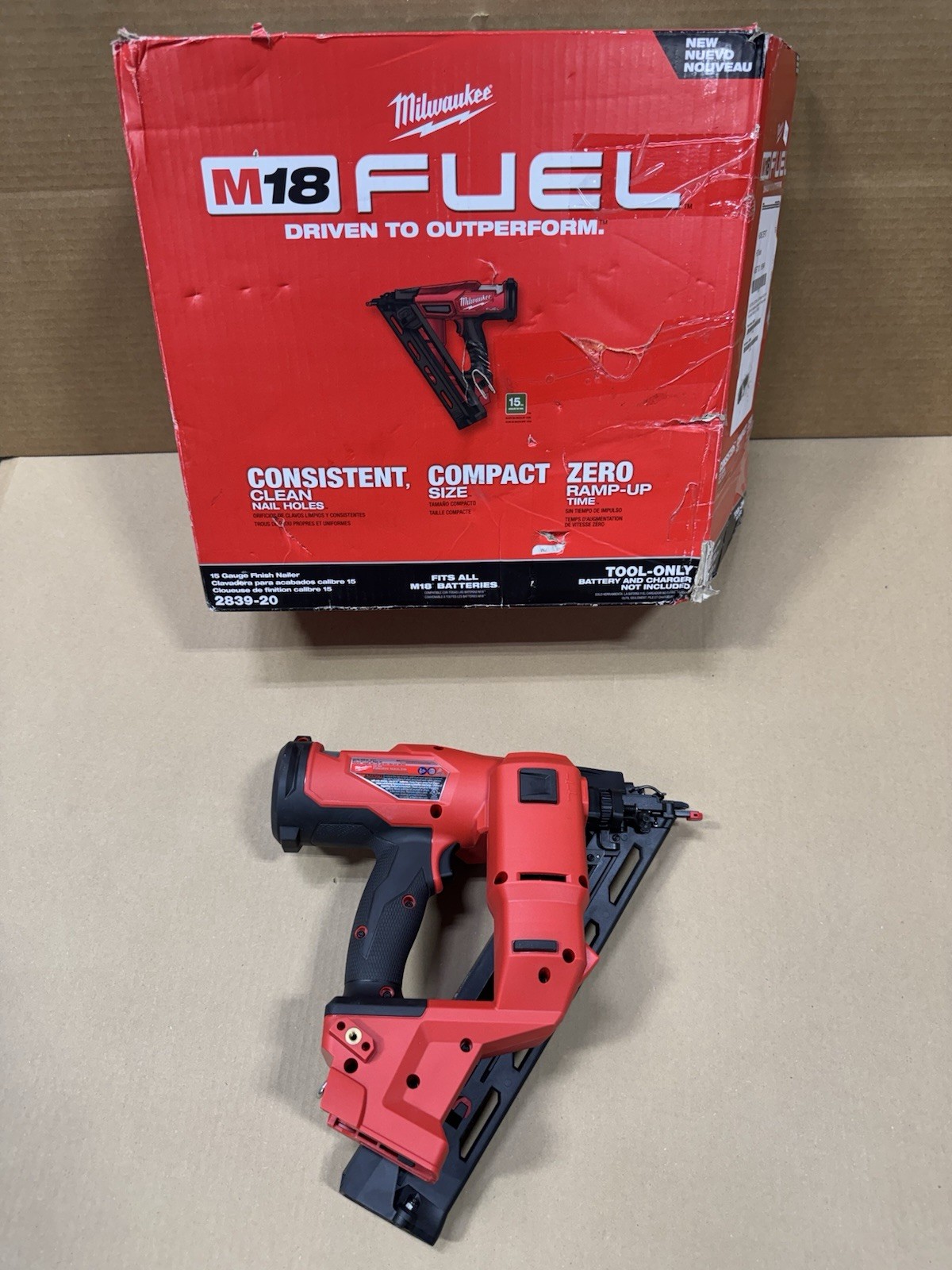 Milwaukee M18 Fuel 15 Gauge Red Nail Gun – (2839-20) E23