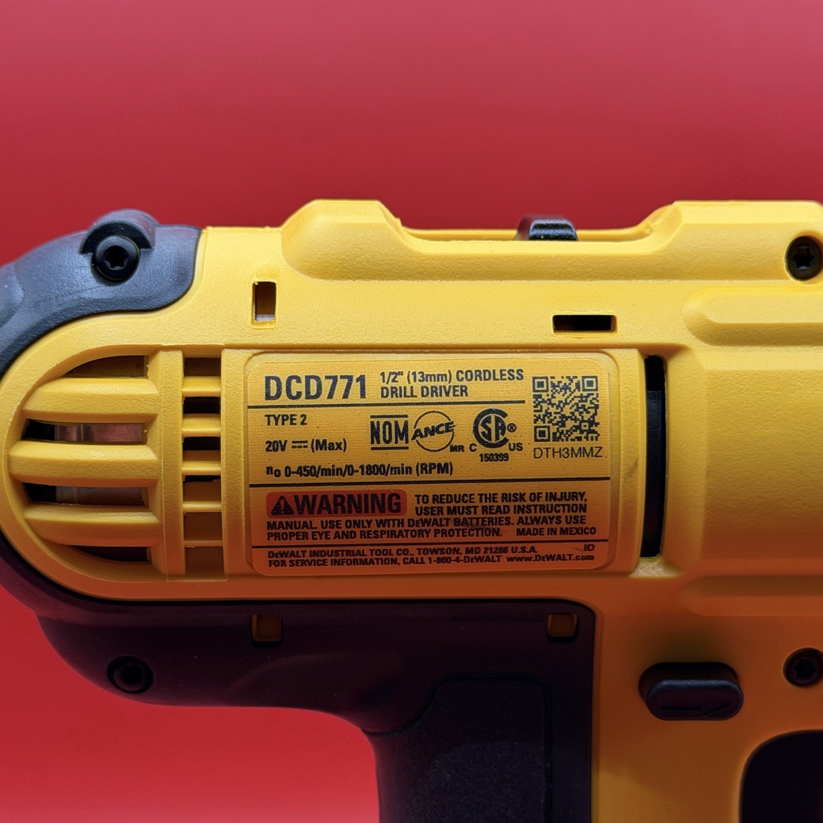New DeWalt DCD771 20V MAX 1/2&Prime; (13mm) Cordless Drill Driver (Tool And 1 Battery)
