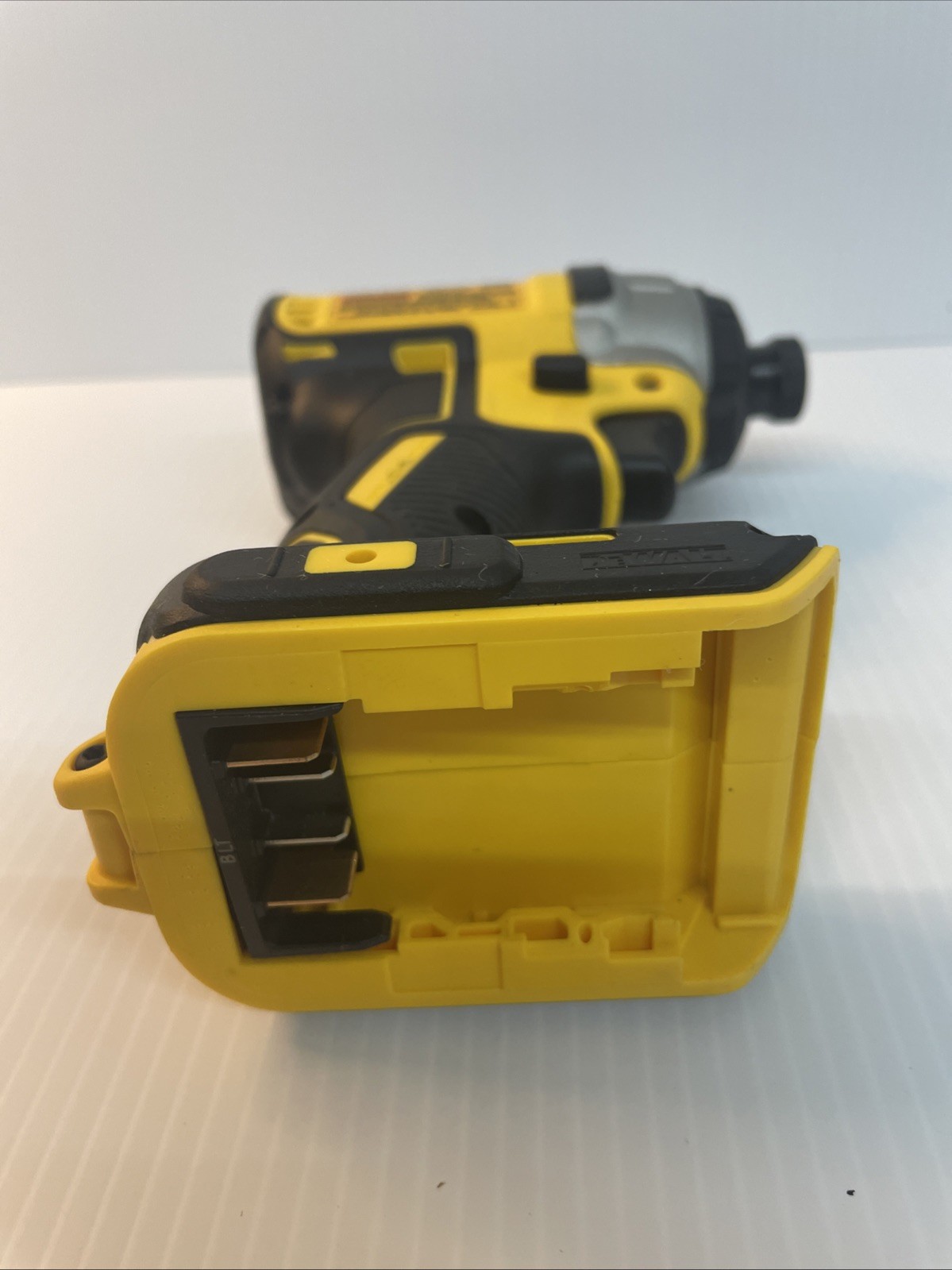 DeWALT DCF787 20V MAX Cordless 1/4-Inch Brushless Impact Driver (TOOL ONLY)