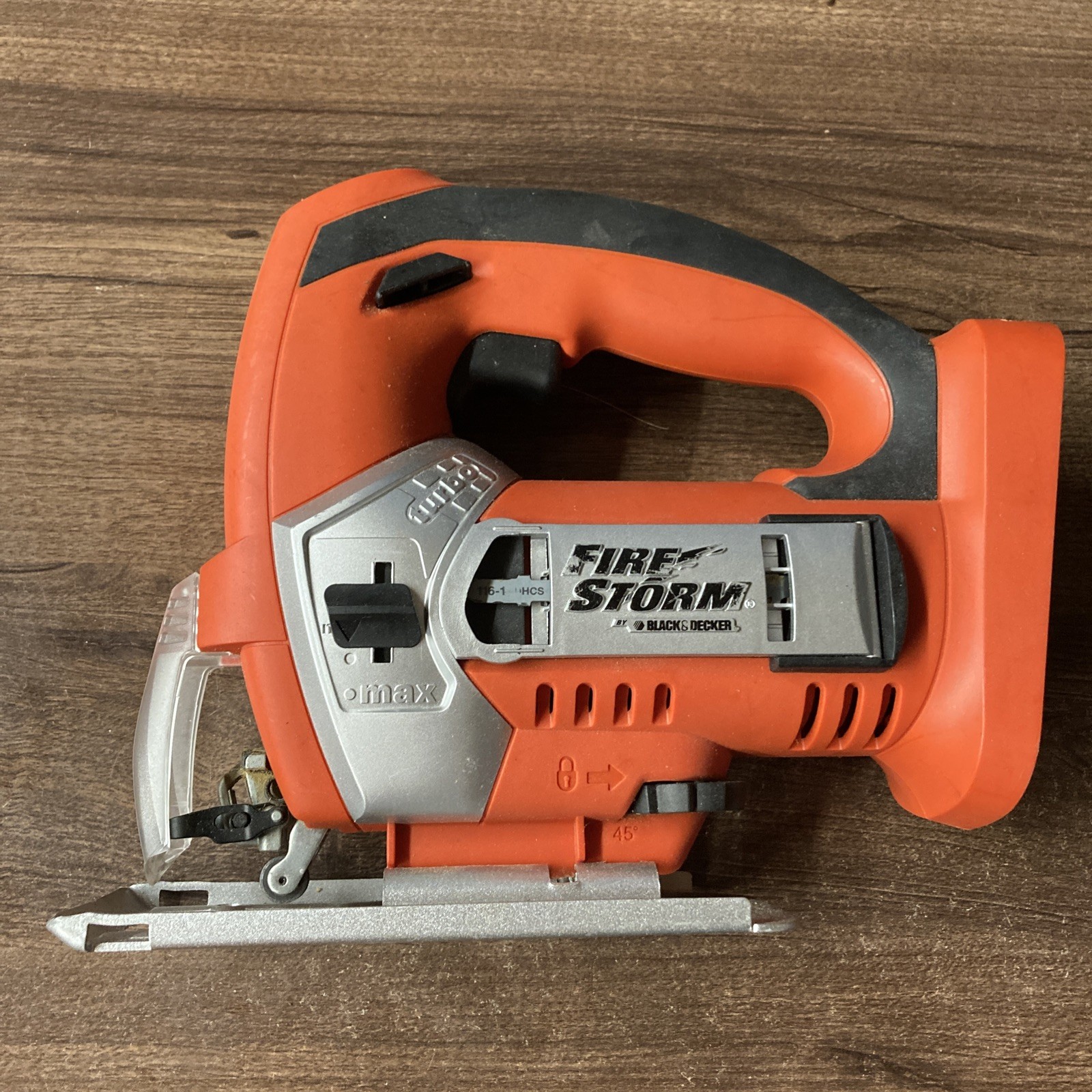 BLACK & DECKER FIRE STORM 24V CORDLESS JIG SAW JIGSAW VARIABLE SPEED FS2400JS