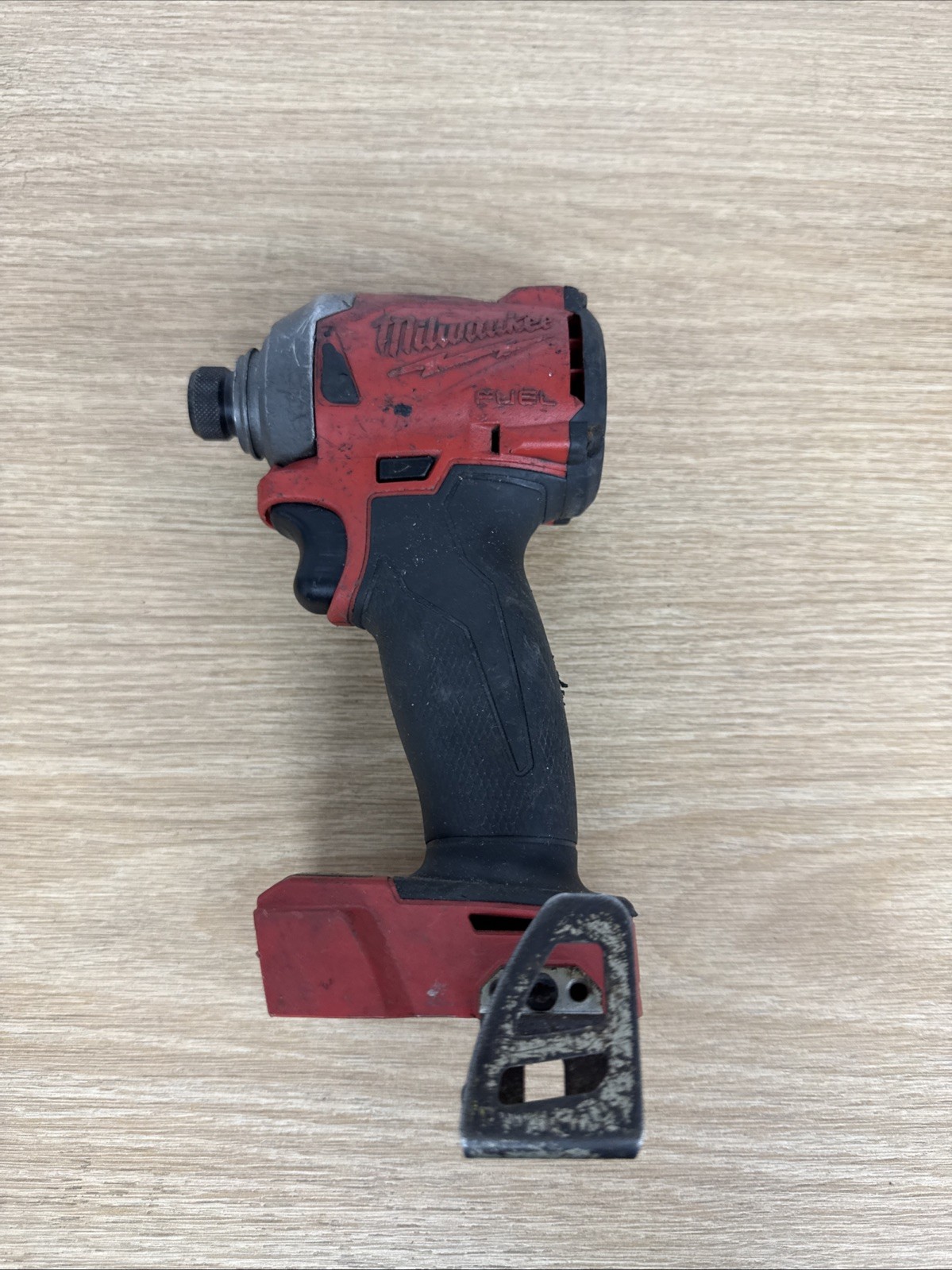 Milwaukee 2853-20 M18 Compact FUEL 1/4&Prime; Hex Impact Driver FOR REPAIR ONLY –