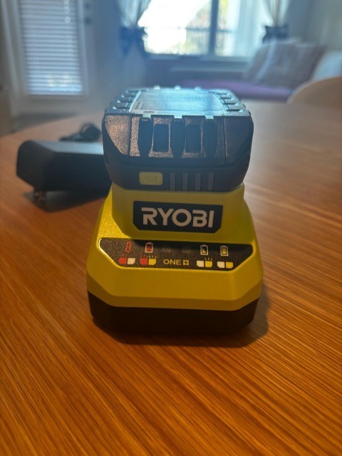 RYOBI – ONE+ Cordless 10 in. with battery and charger