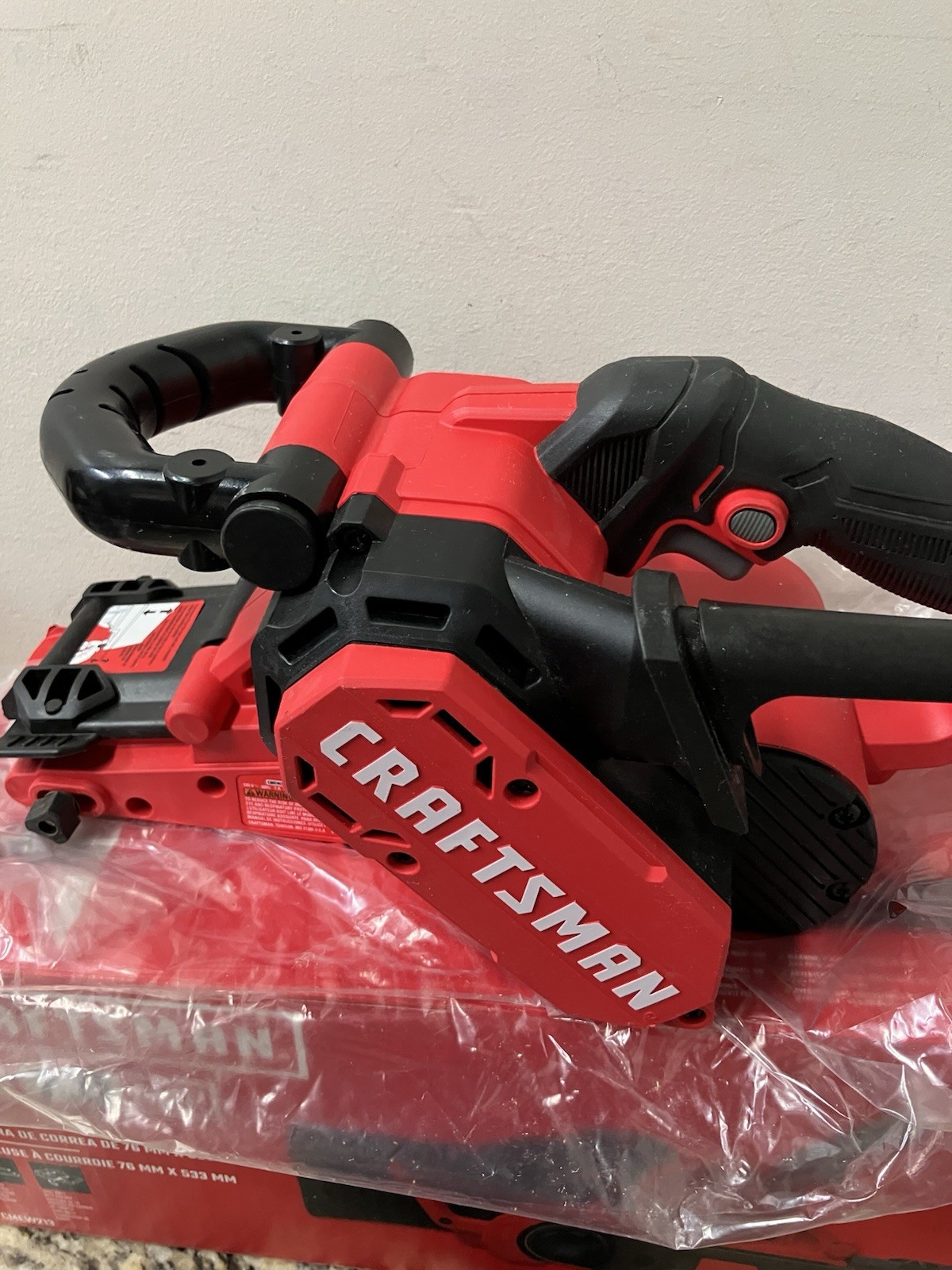CRAFTSMAN CMEW213 7 Amp 3&Prime; x 21&Prime; Corded Belt Sander Used Once