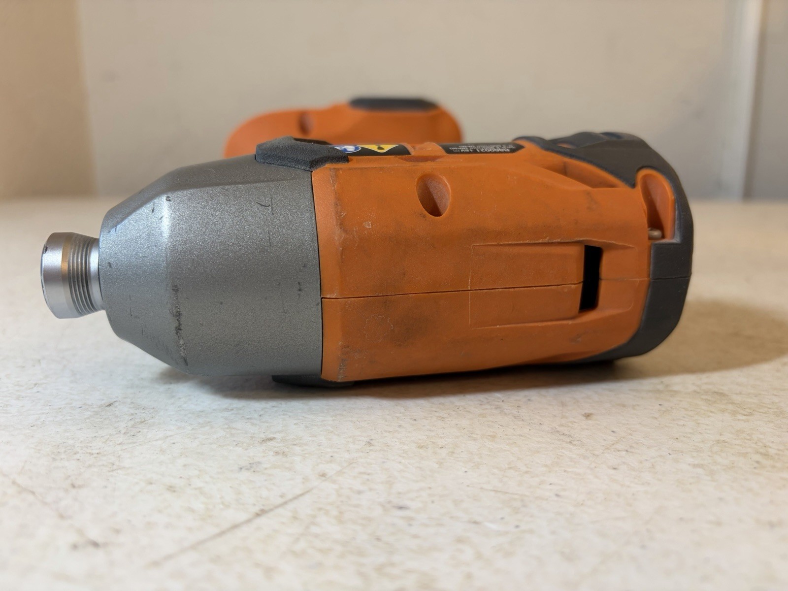 Ridgid 18V Cordless 1/4&Prime; Hex Impact Driver (TOOL ONLY) R860021