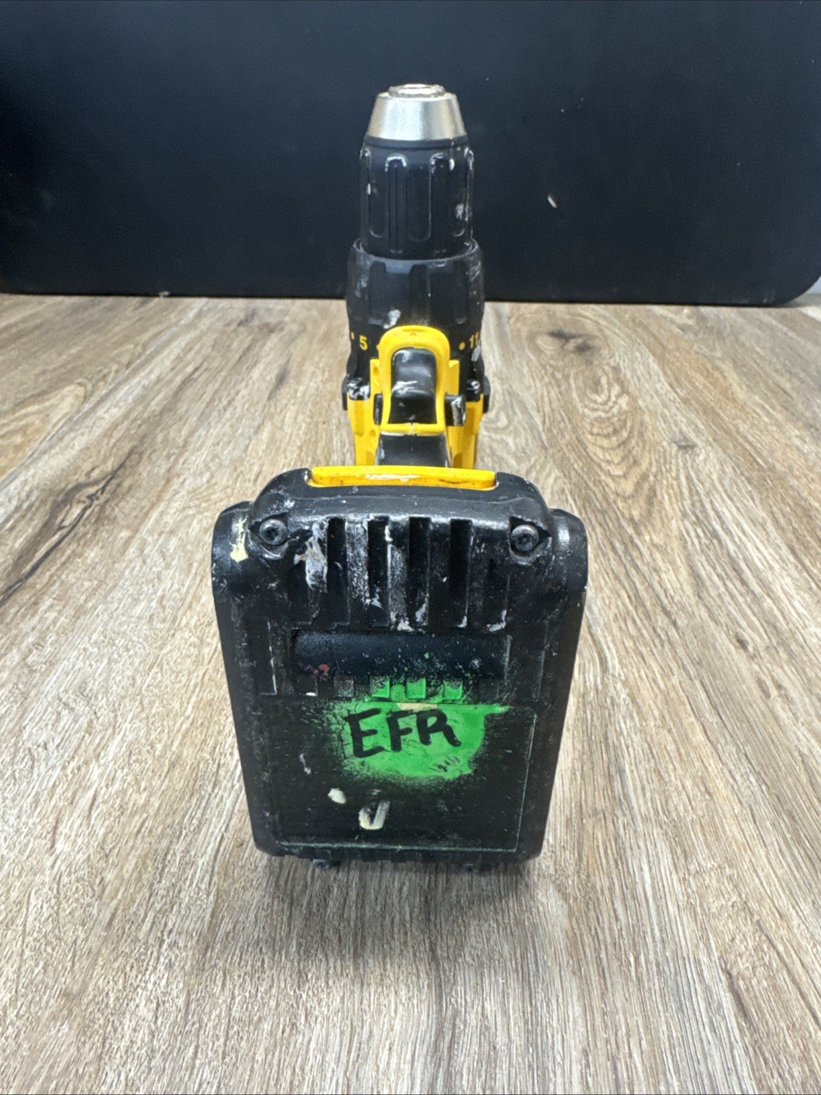 Dewalt DCD777 Cordless Brushless 1/2&Prime; 20v Max Compact Drill Driver With Battery