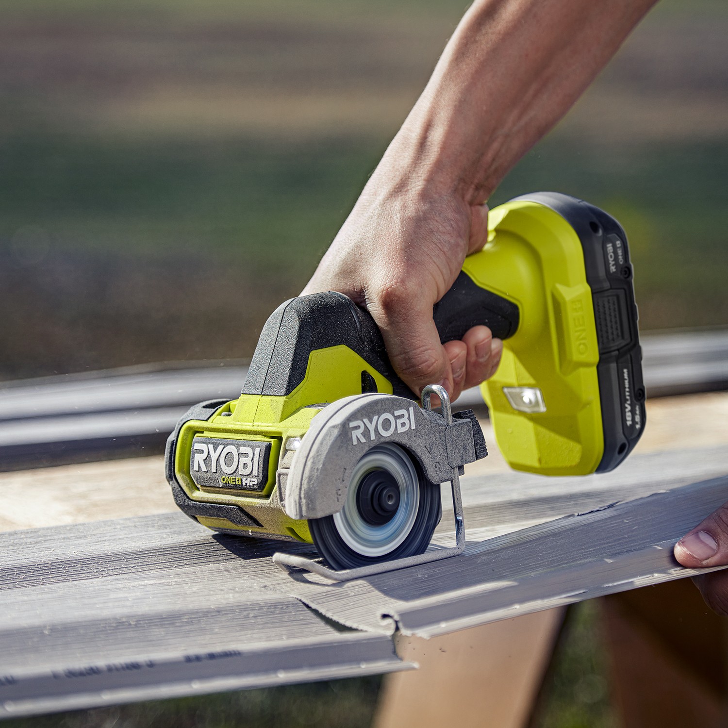 RYOBI HP 18V Brushless Cordless Compact Cut-Off Tool (Tool Only)