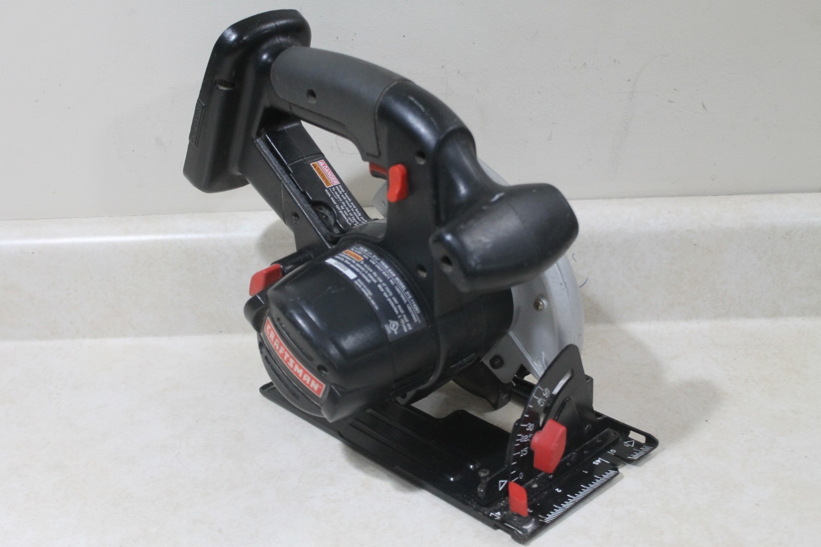 TESTED (video) Craftsman C3 19.2v Volt 5-1/2&Prime; in. Trim Saw 315.114261