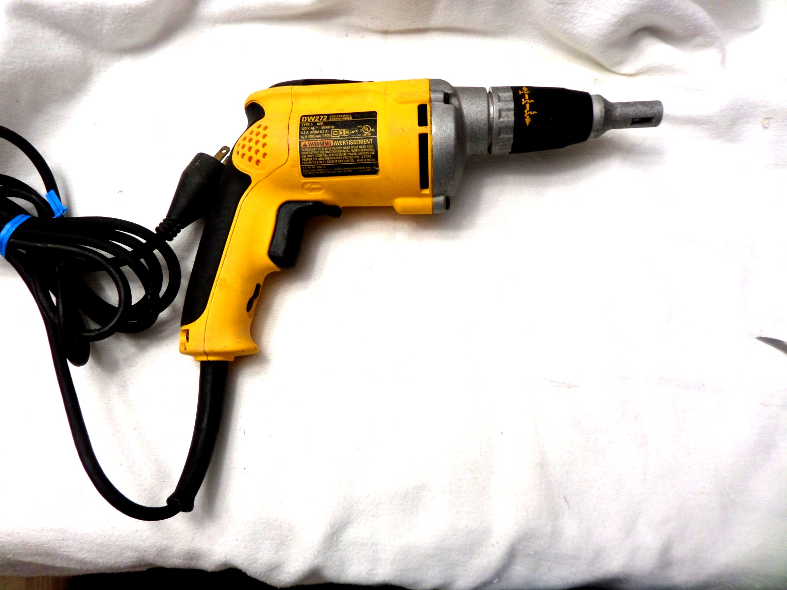 DEWALT • DW272 • Corded Vsr Versa Clutch • Drywall Screwdriver Gun Drill Tested
