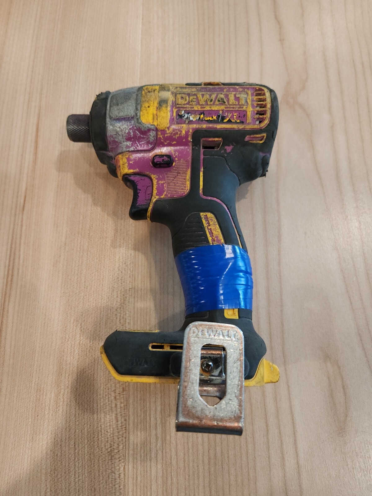 Dewalt DCF886 20V Cordless XR 1/4&Prime; Impact Driver. Tested Good Working Condition