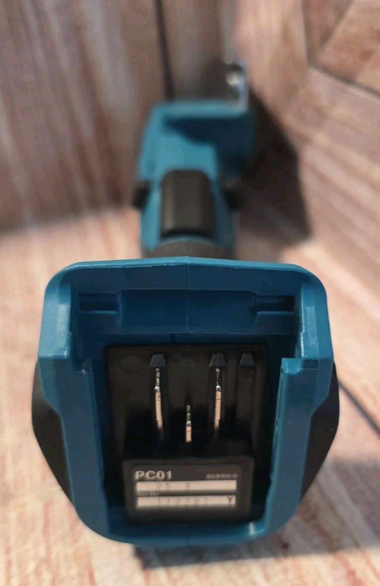 Makita PC01 12V Max CXT Cordless Multi-Cutter Teal Black « NEW » TOOL ONLY
