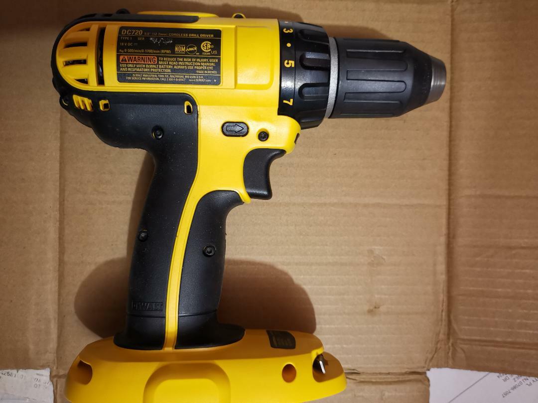 New! Dewalt DC720 18V 2-Speed 1/2&Prime; Drill Driver – bare tool
