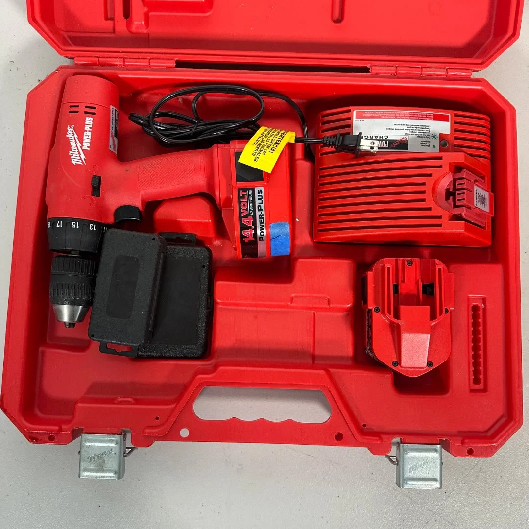 Milwaukee Power‑Plus 14.4V Cordless Drill Kit – CAT 48‑11‑1000 – 2- NiCd Battery
