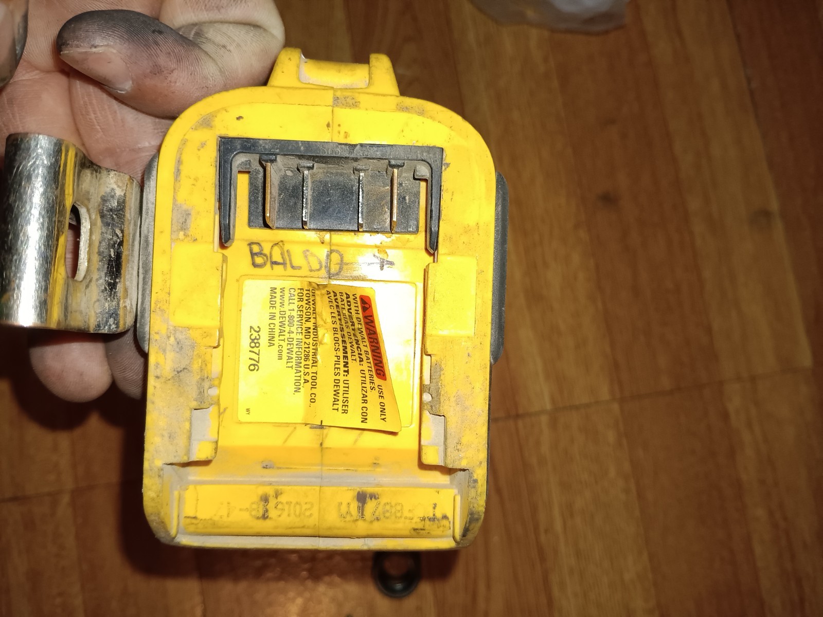DEWALT XR 20V XR Cordless Brushless Impact Driver DCF887 works READ parts