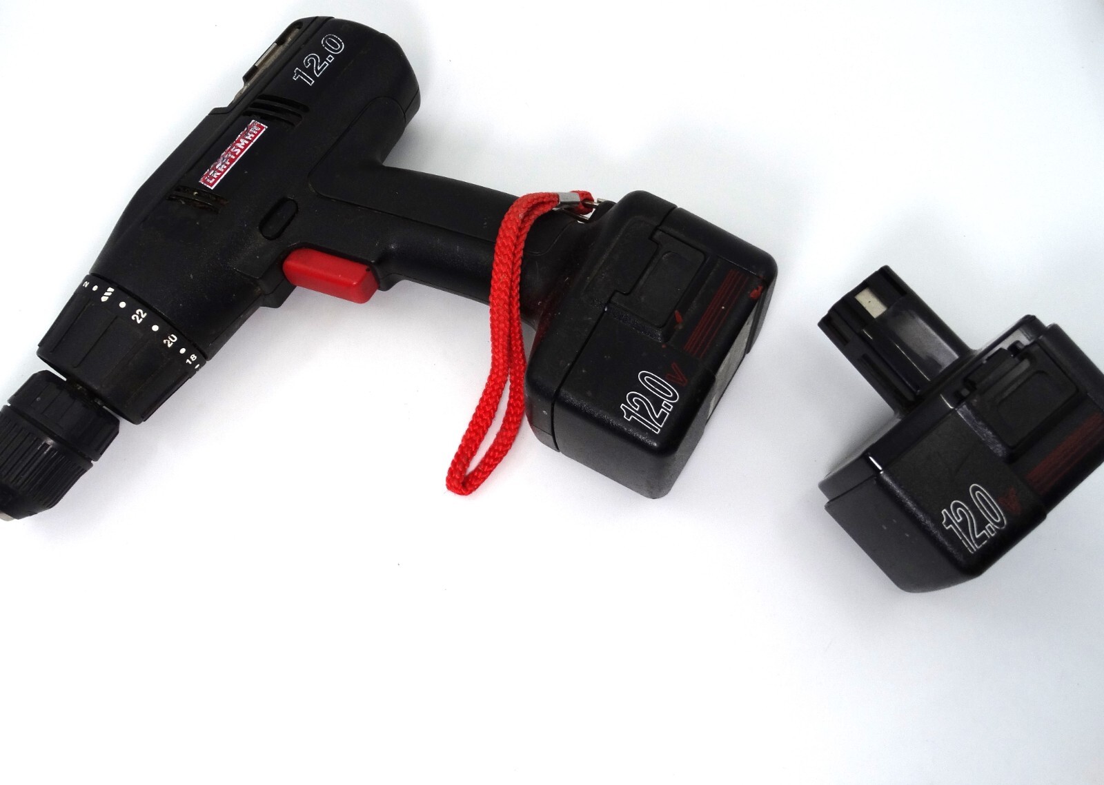 Craftsman 3/8-in. 12v Drill/Driver VSR 0-600 RPM , 2 batteries Case