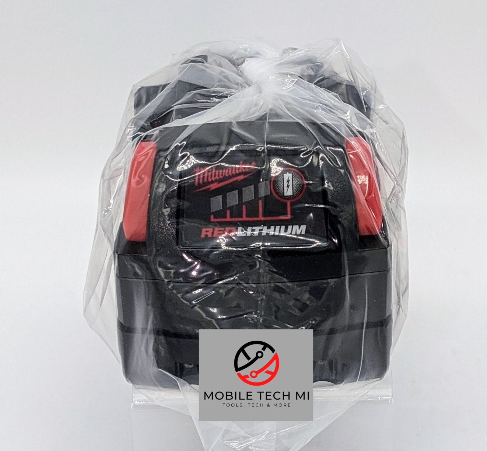 Milwaukee M18 2967-20 FUEL 1/2&Prime; High Torque Impact Wrench w/ XC5.0 Ah Battery