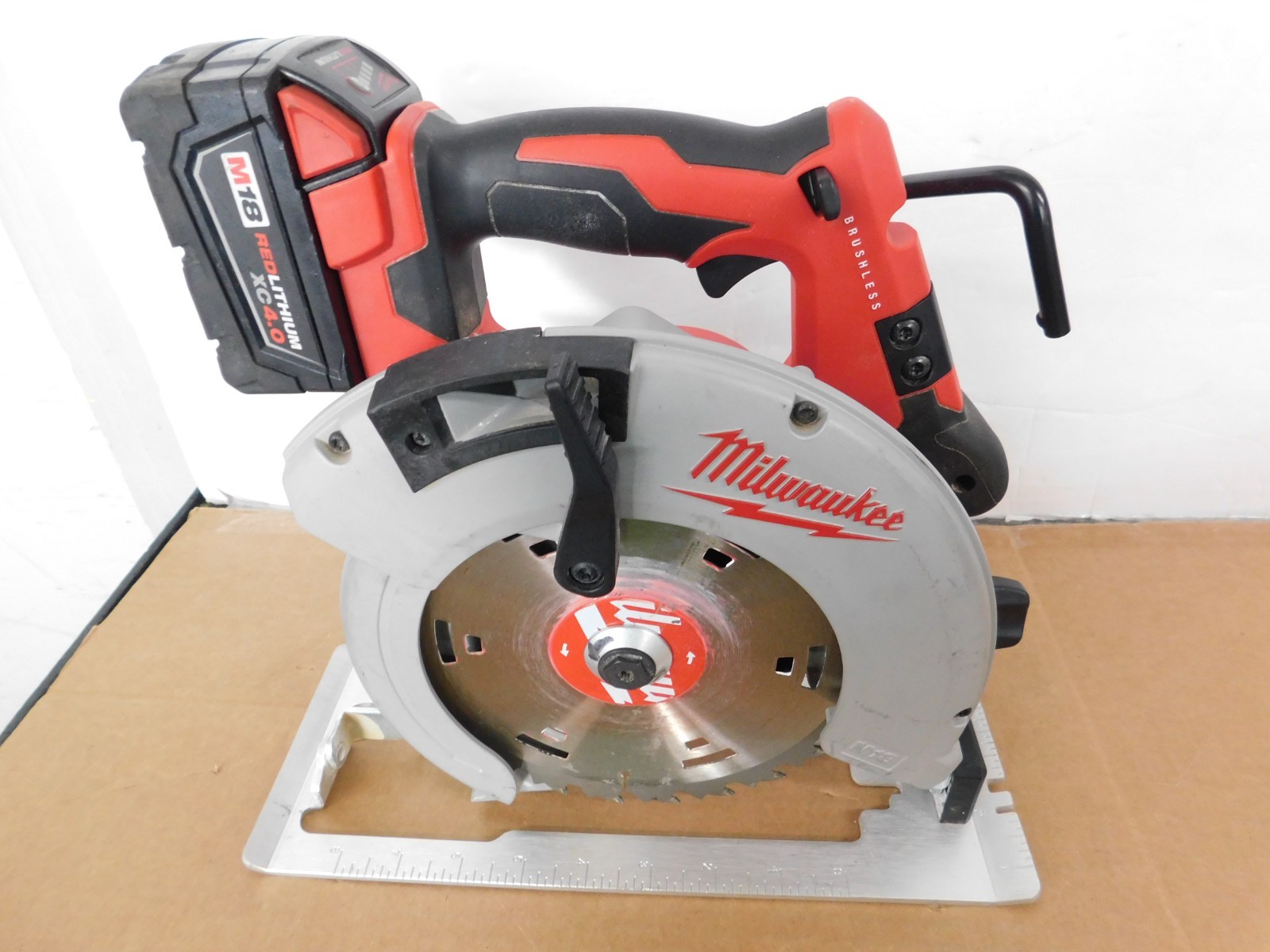 Milwaukee Circular Saw M18 Brushless 7 1/4 Inch w battery model 2631-20 *NICE*