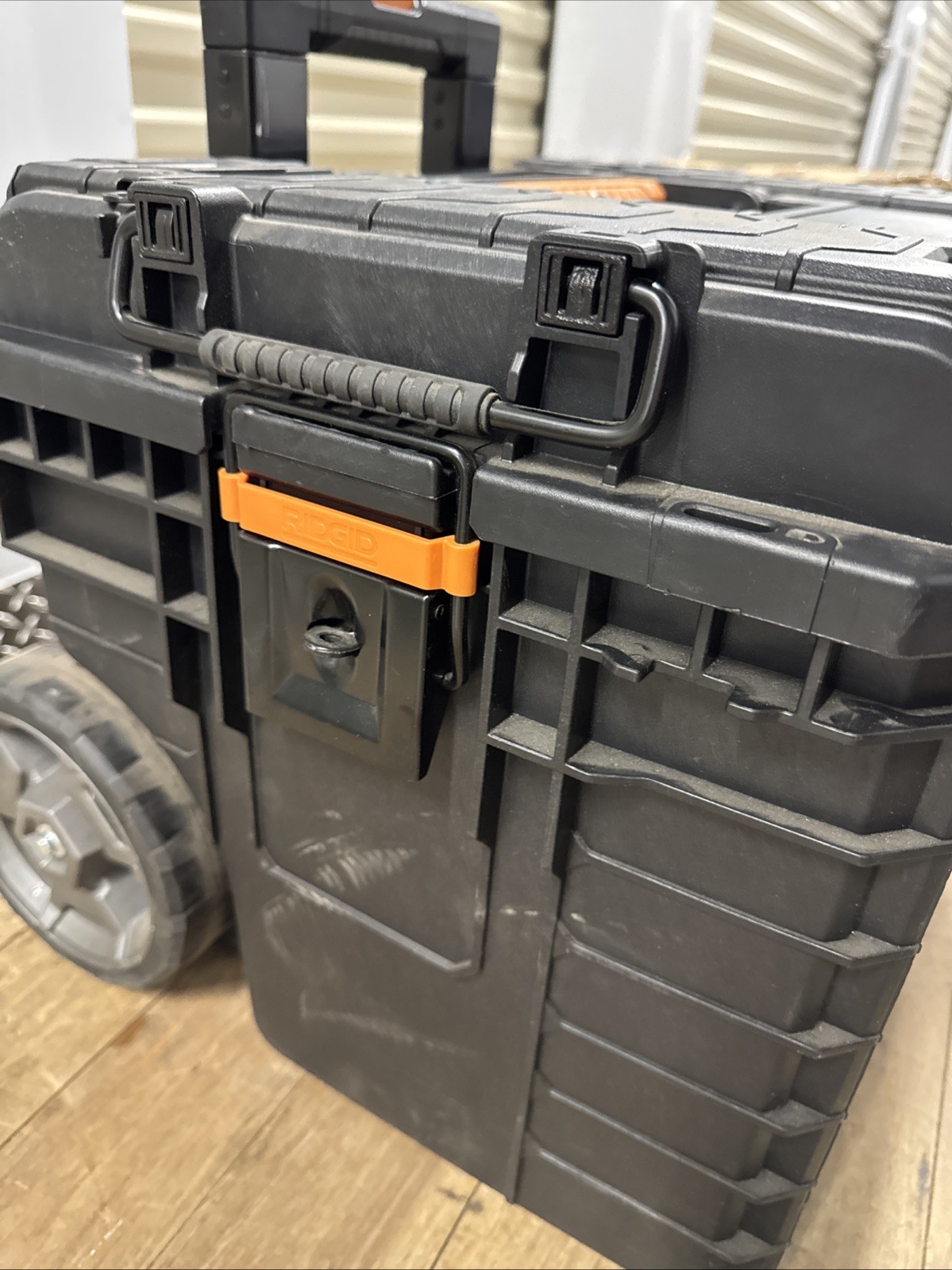 Ridgid R9257SB2 5-Tool Combo Kit 4AH 2AH Batteries Charger And Bag.