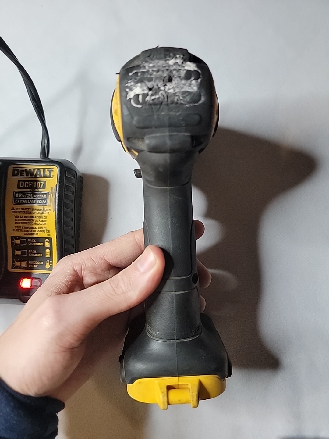 Dewalt DCF885 20V Cordless 1/4&Prime; Impact Driver 20 Volt With Battery And Charger