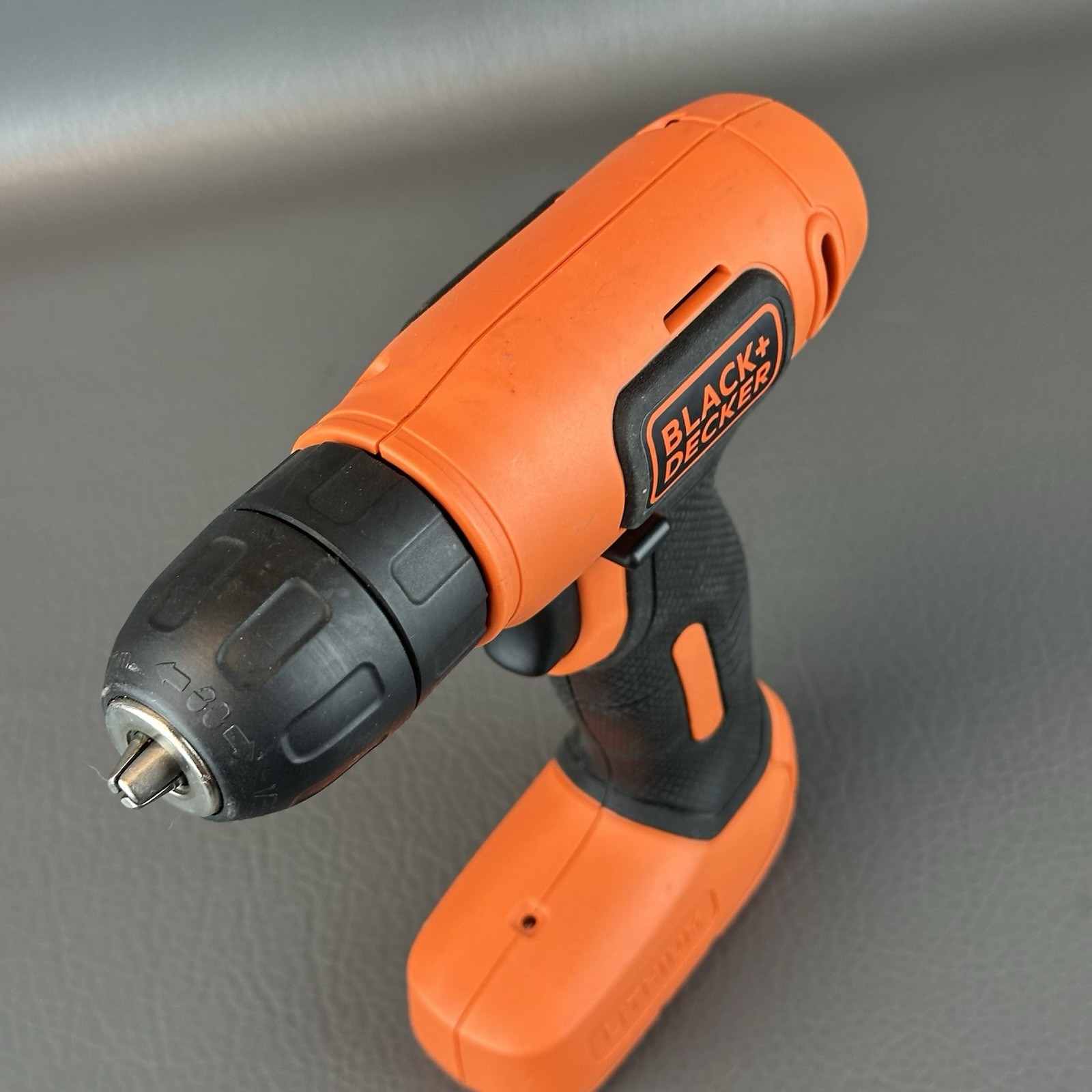 BLACK+DECKER 8V MAX Cordless Drill/Driver (BDCD8) Charger Not Included – WORKS!