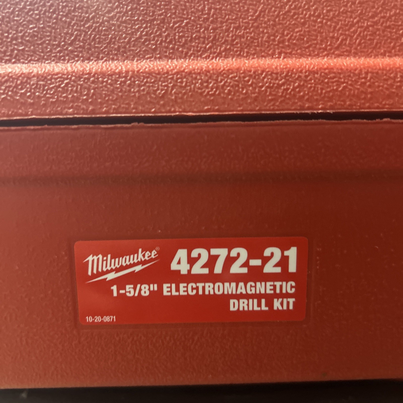 Milwaukee 4272-21 1-5/8in Electromagnetic Drill Kit