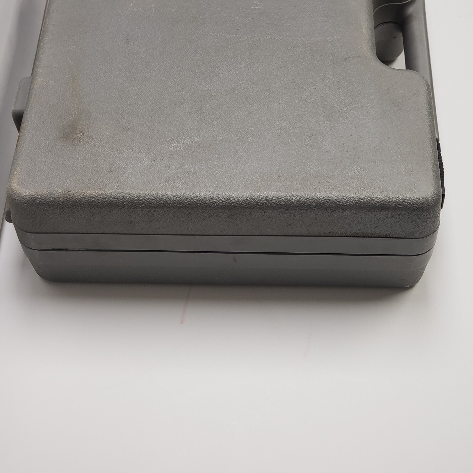 Blue Point 14.4V Lot ETB14440, ETB14410, ETB14425, Charger, Case & 4 Batteries