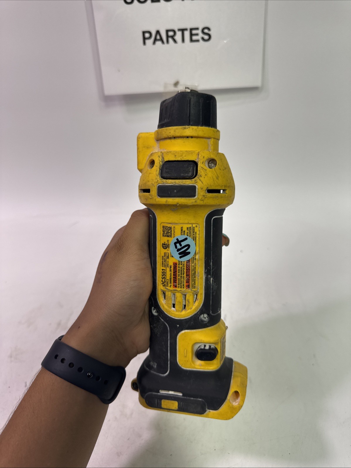 Dewalt DCS551B 20V MAX Drywall Cut-Out Tool (Body Only) W7